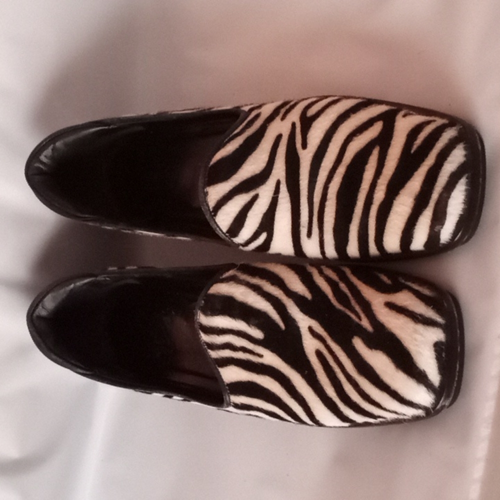 Bloomingdale Cowhide Zebra Wedge  Loafers Made In Italy Size 36